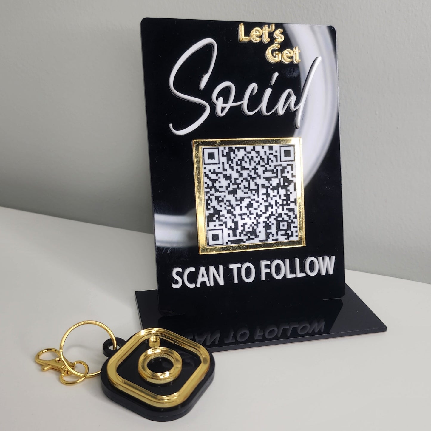 SINGLE QR CODE SIGNS